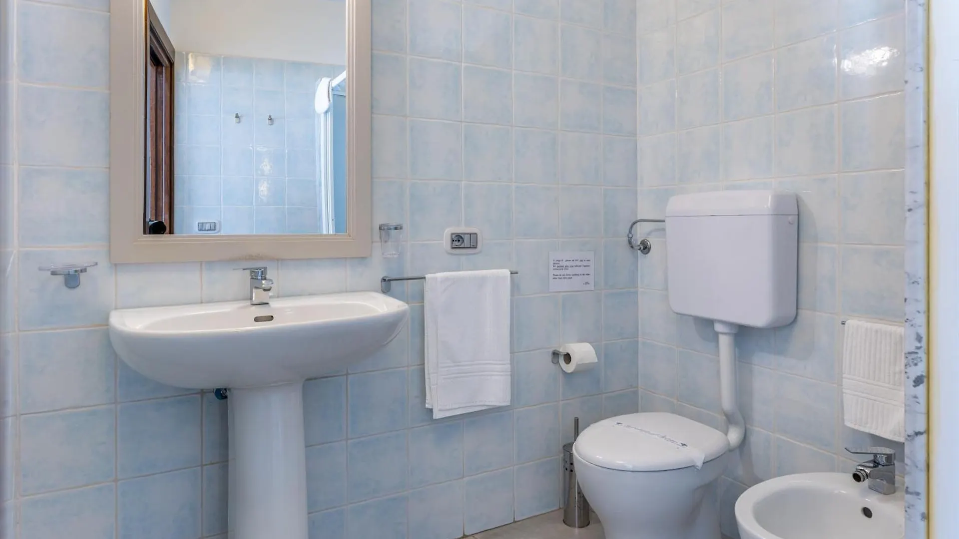 Albergo Residenziale La Corte Tortoli 3*,
